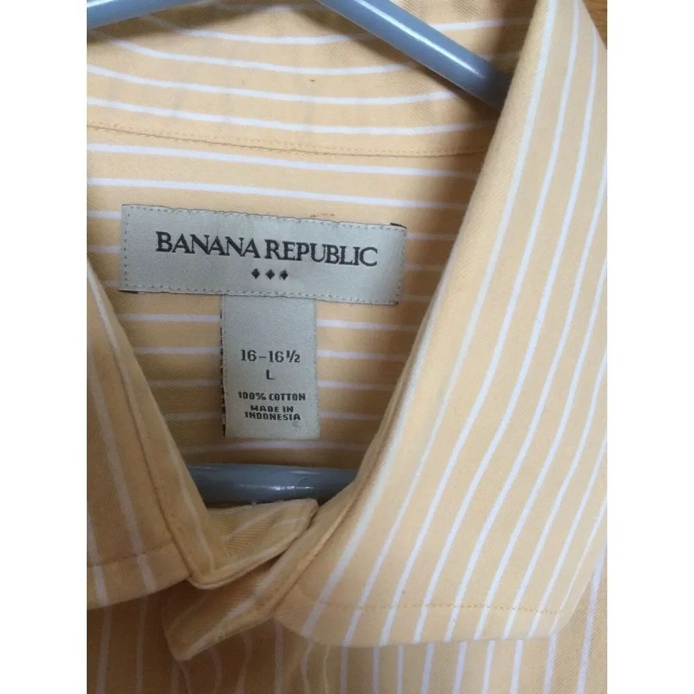 Men's Banana Republic Long Sleeved‎ Button Dress Shirt Large Yellow 16-16 1/2